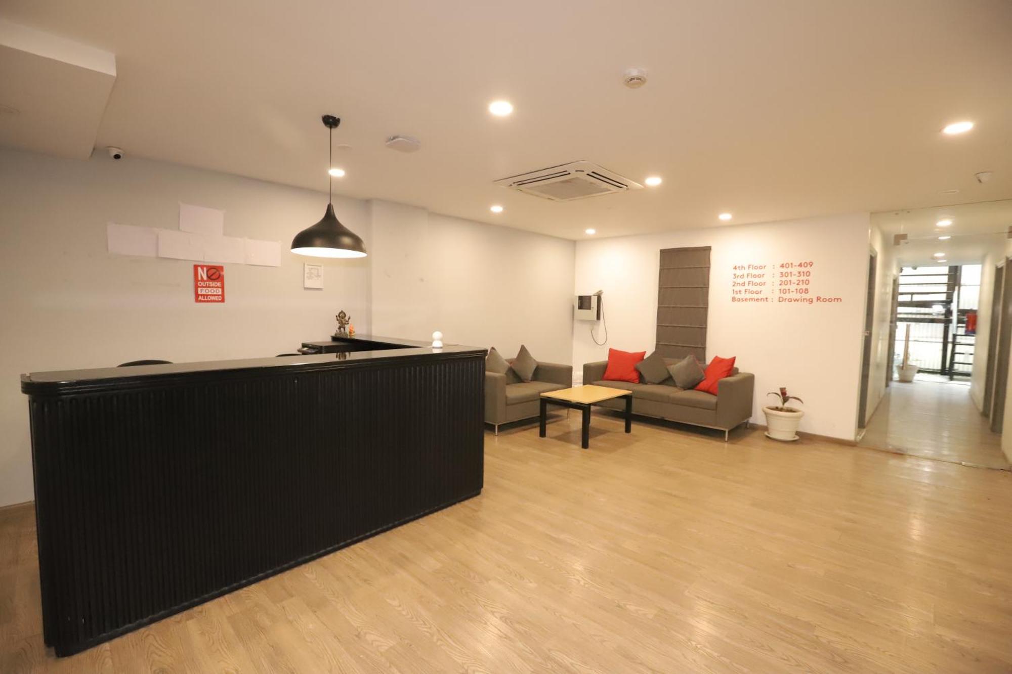 Qotel Hotel Ip Residency East Delhi Preet Vihar 뉴델리 외부 사진