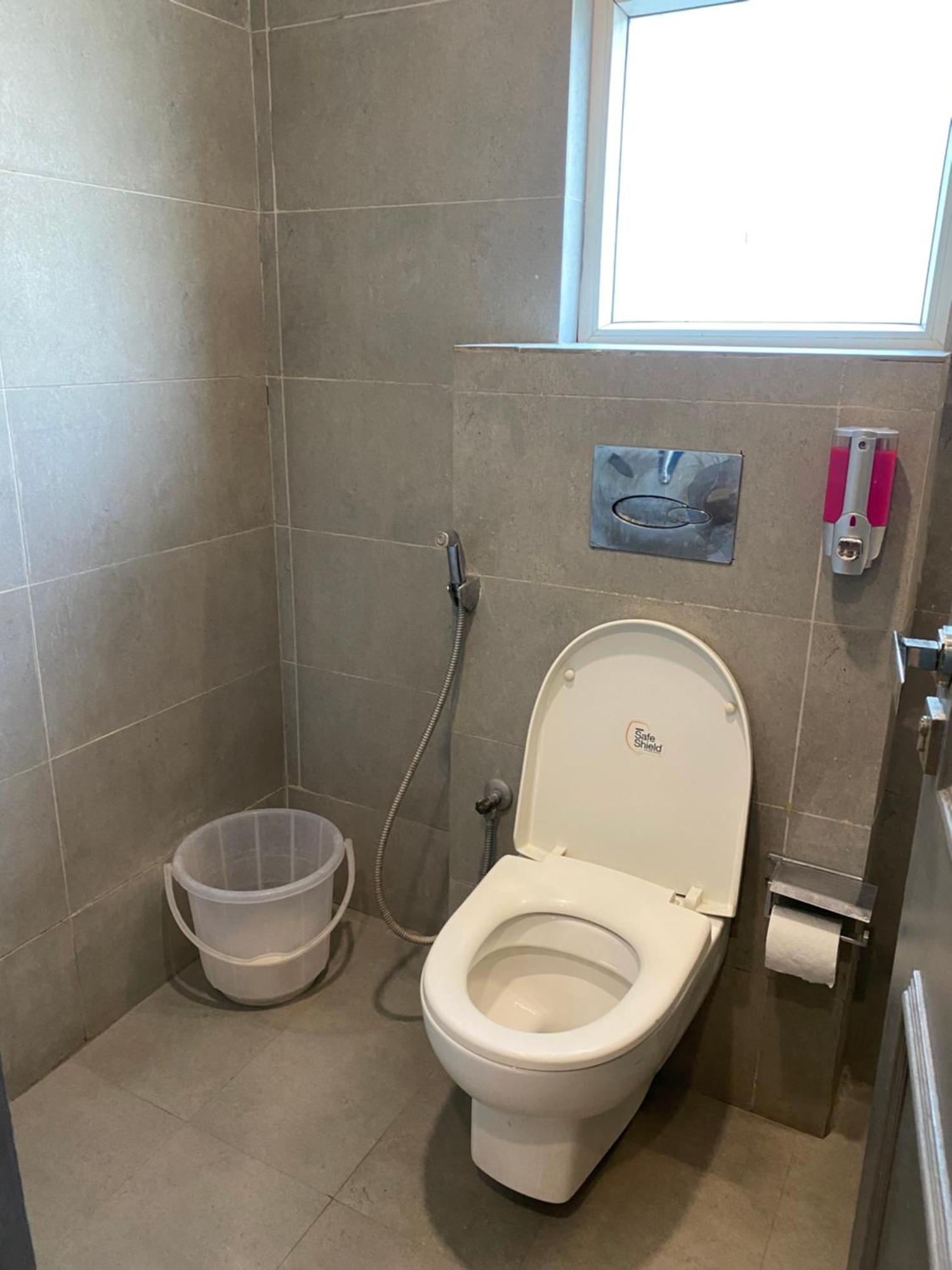 Qotel Hotel Ip Residency East Delhi Preet Vihar 뉴델리 외부 사진