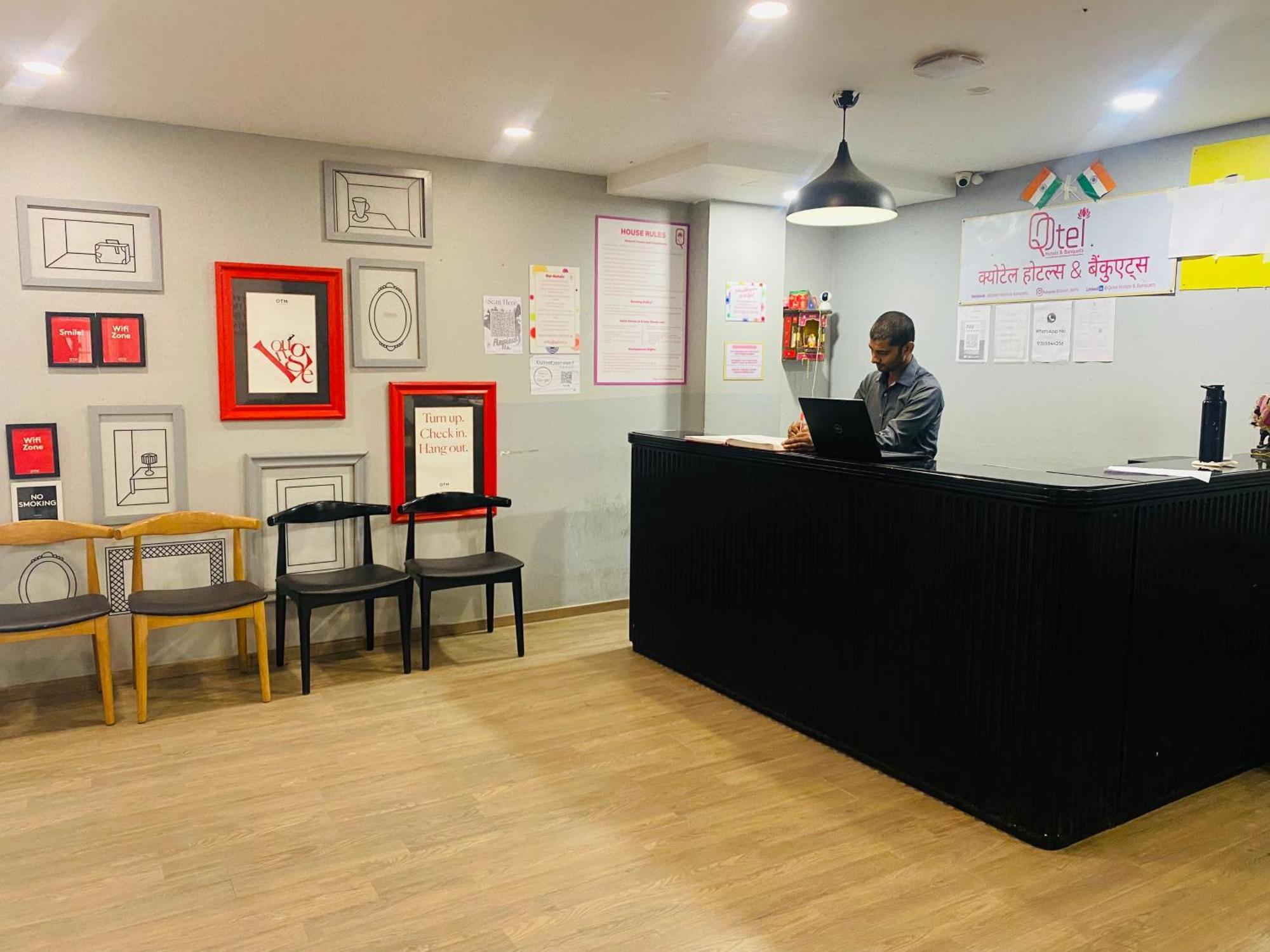 Qotel Hotel Ip Residency East Delhi Preet Vihar 뉴델리 외부 사진